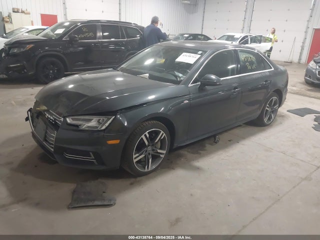 2017 AUDI A4 WAUENAF4XHN005659 Photo 1
