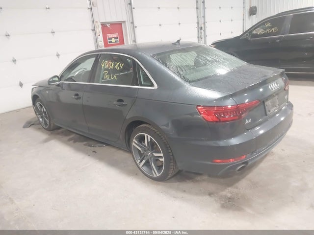 2017 AUDI A4 WAUENAF4XHN005659 Photo 2