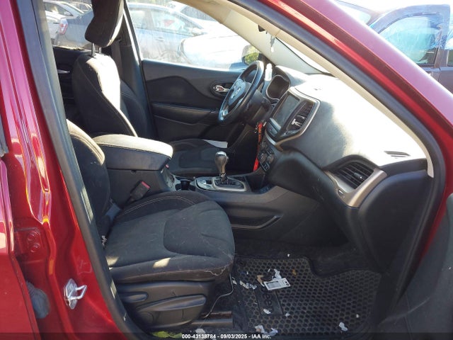 1C4PJLCBXGW201289 Jeep Cherokee