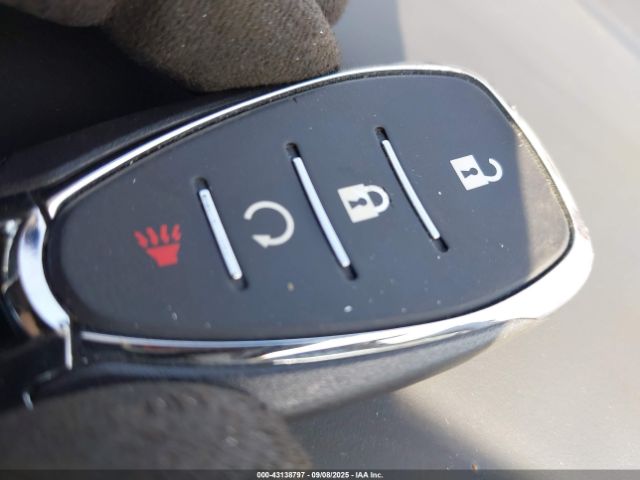 2025 CHEVROLET TRAX KL77LKEPXSC060261 Photo 10