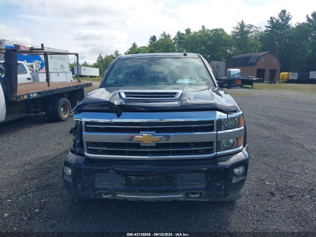 1GC4KYEY0KF213152 Chevrolet l5p - direct injection, duramax, gen 5, var 1