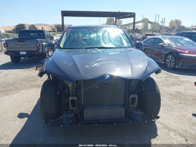 BMW X5 2015 5UXKR0C51F0P06214 Image 13