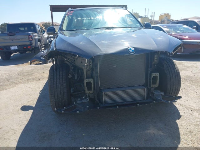 BMW X5 2015 5UXKR0C51F0P06214 Image 6