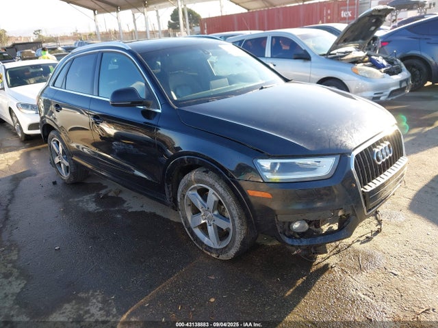 2015 AUDI Q3 WA1BFCFS0FR002346 Photo 0