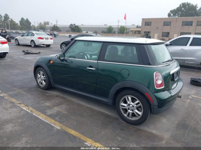 2012 MINI COOPER WMWSU3C57CT542802 Photo 2