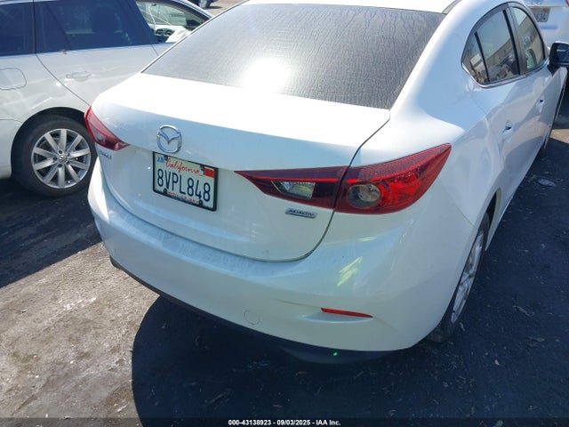 3MZBN1U76HM126764 Mazda pe