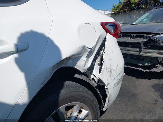 3MZBN1U76HM126764 Mazda pe