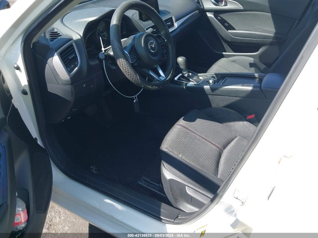3MZBN1U76HM126764 Mazda pe