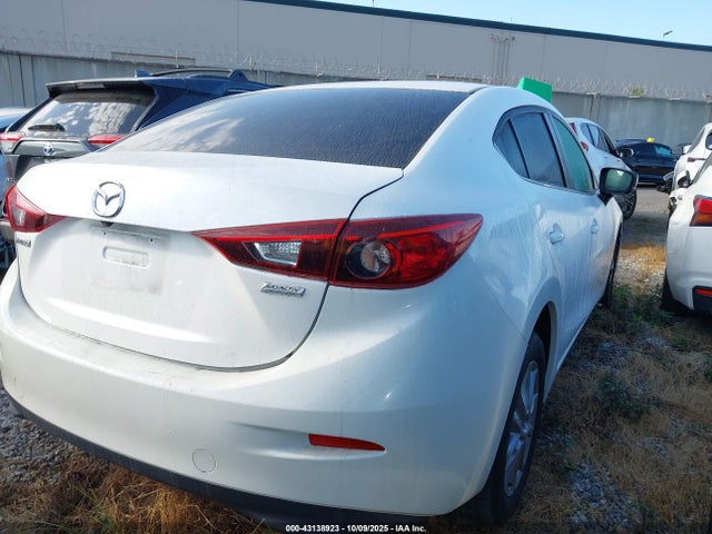 3MZBN1U76HM126764 Mazda pe