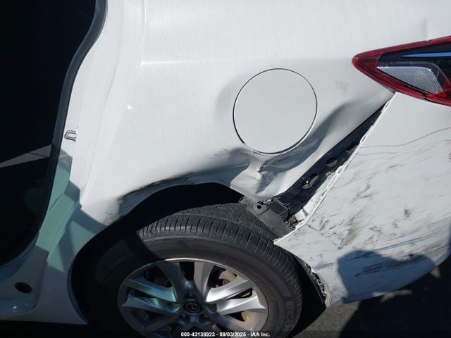 3MZBN1U76HM126764 Mazda pe
