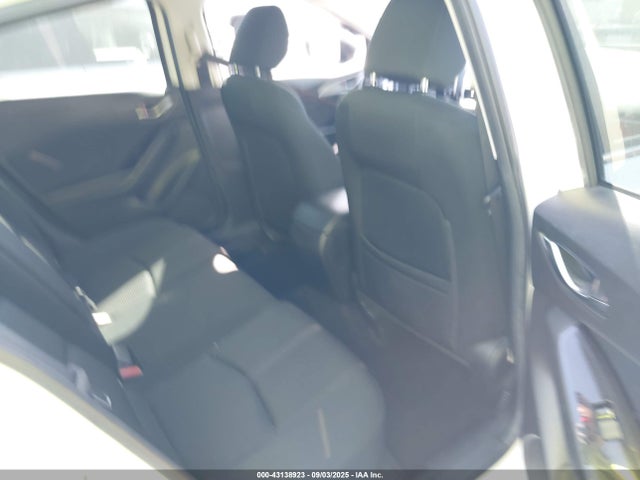 3MZBN1U76HM126764 Mazda pe