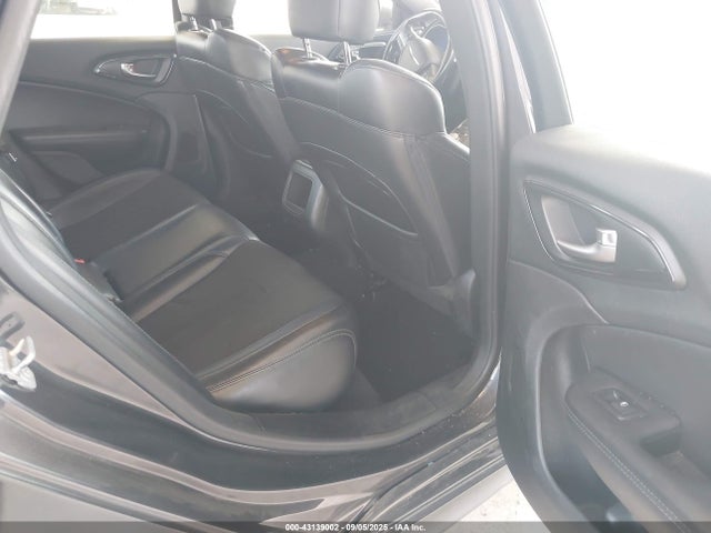Chrysler 2015 2015 1C3CCCBB2FN625374 Image 8