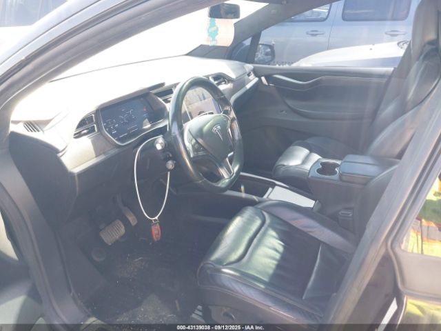 2016 TESLA MODEL X 5YJXCBE27GF016719 Photo 4