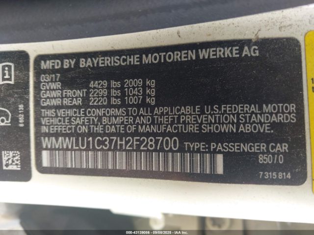 2017 MINI CLUBMAN WMWLU1C37H2F28700 Photo 8