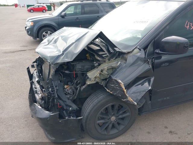2C4RDGBGXER226395 Dodge Grand Caravan