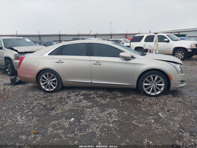 2G61M5S31E9139101 Cadillac lfx