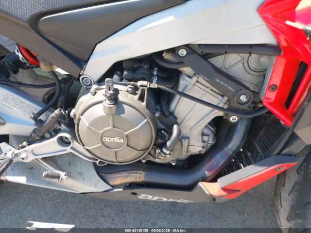 2021 APRILIA TUONO ZD4KSUE03MS000365 Photo 7