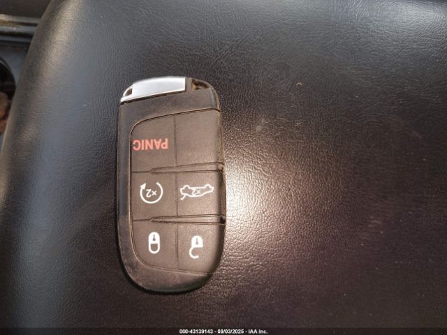 2022 CHRYSLER 300 2C3CCABG7NH236432 Photo 10