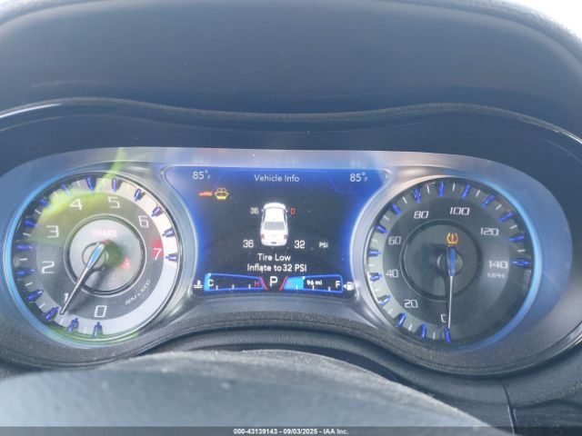 2022 CHRYSLER 300 2C3CCABG7NH236432 Photo 6