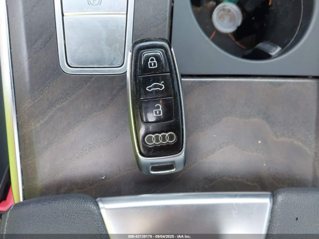 2019 AUDI A6 WAUL2AF21KN023232 Photo 10