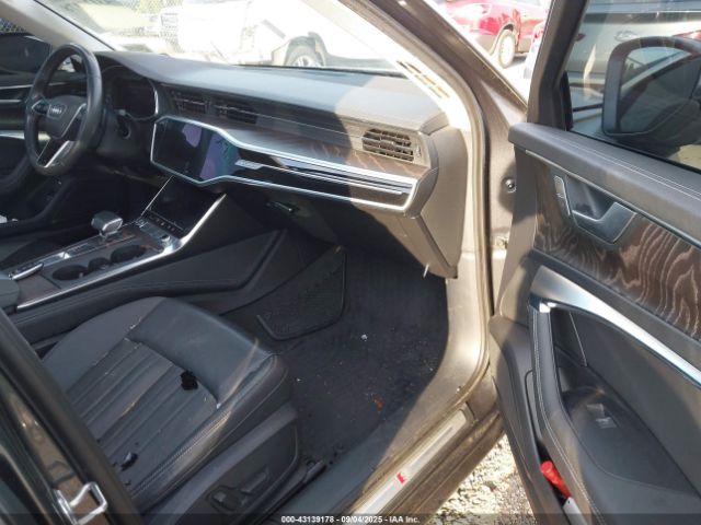 2019 AUDI A6 WAUL2AF21KN023232 Photo 4
