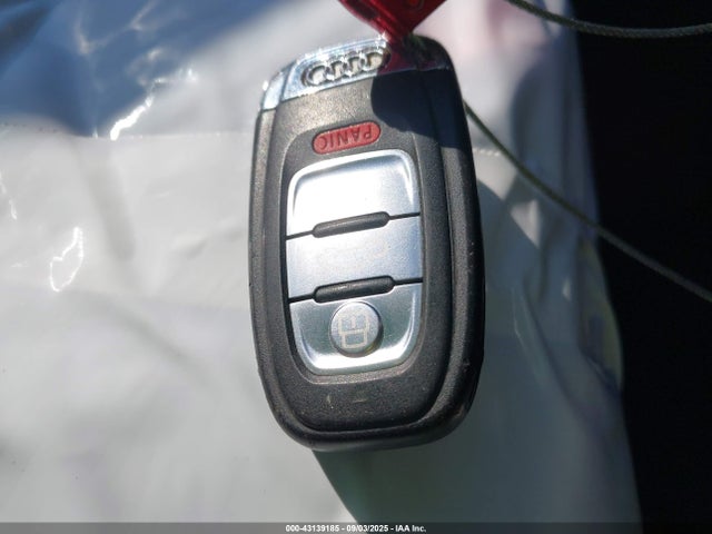 2011 AUDI A5 WAULFAFRXBA007149 Photo 10
