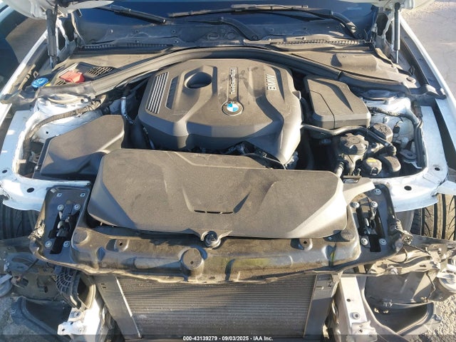 WBA8B9G53JNU98375 BMW 2018
