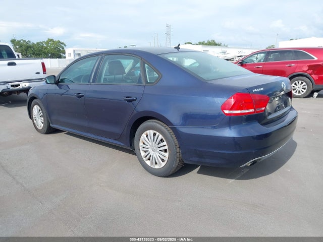 Aukcja sprzedaży 2014 Volkswagen Passat 1.8t S, vin: 1VWAT7A36EC064608, numer aukcji: 43139323