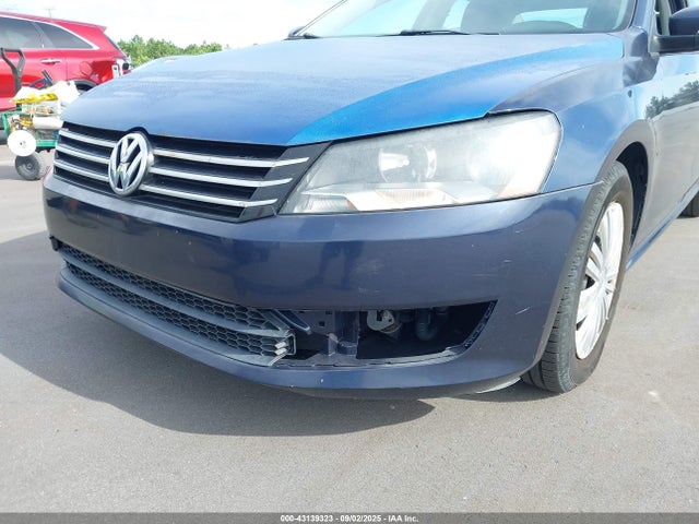 Продаж на аукціоні авто 2014 Volkswagen Passat 1.8t S, vin: 1VWAT7A36EC064608, номер лоту: 43139323