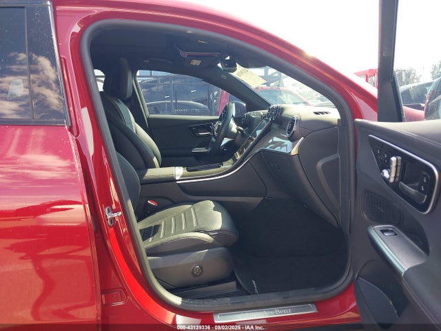 W1NKJ4HB7RF102188 Mercedes-Benz m254
