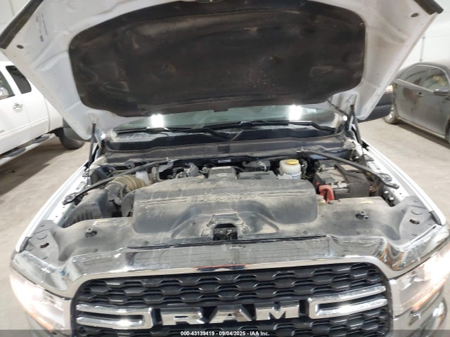 RAM 2024 2024 3C6UR5DL4RG338672 Image 10