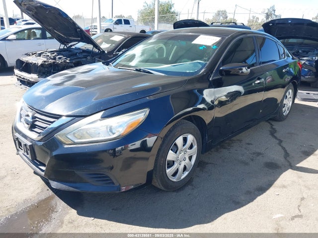 Nissan 2016 2016 1N4AL3AP1GC149136 Image 2