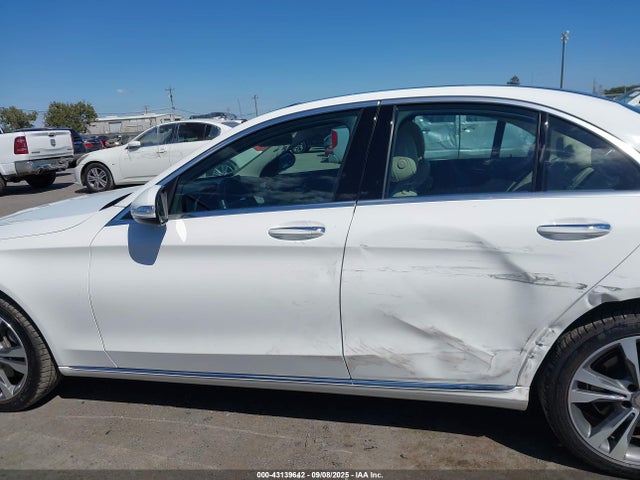 55SWF4KB5FU004004 Mercedes-Benz 2015