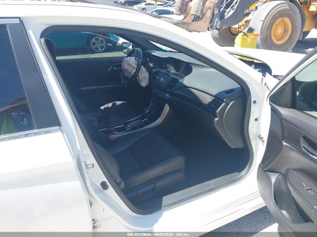 1HGCR2F51HA179545 Honda k24w1