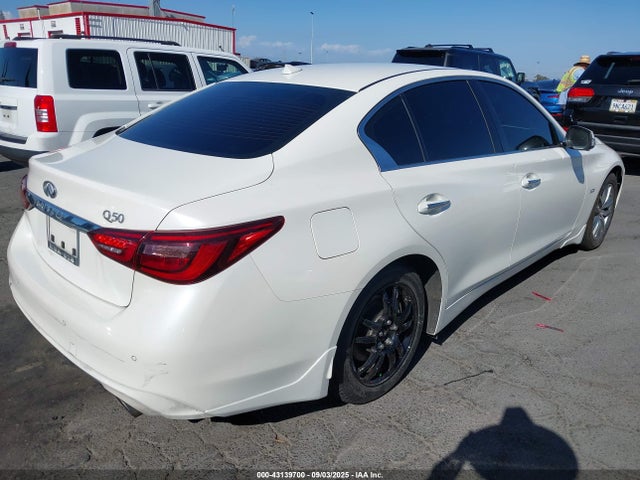 JN1EV7AP8JM591963 Infiniti Q50 3.0t Luxe