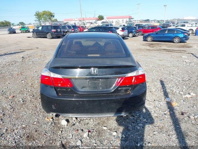 Honda k24w1 2014 1HGCR2F52EA167397 Image 15