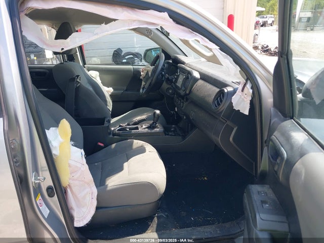 5TFAX5GN4JX126336 Toyota 2tr-fe
