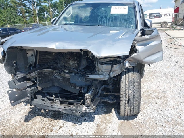 5TFAX5GN4JX126336 Toyota 2tr-fe