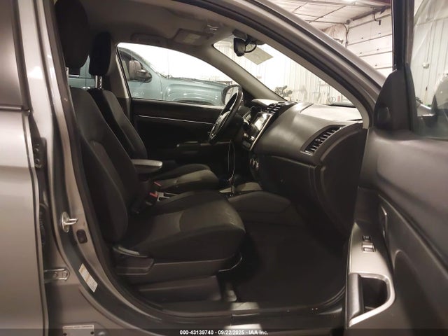 2021 MITSUBISHI OUTLANDER SPORT JA4APVAU2MU013551 Photo 4