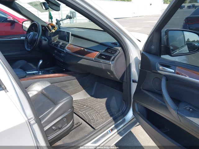 43139867 :رقم المزاد ، 5UXZV4C59BL402512 vin ، 2011 Bmw X5 Xdrive35i/xdrive35i Premium/xdrive35i Sport Activity مزاد بيع