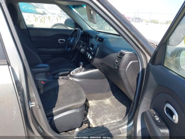 2014 KIA SOUL KNDJN2A27E7100600 Photo 4