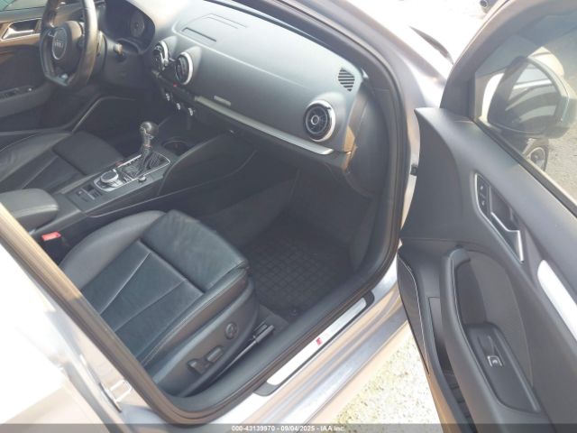 2015 AUDI S3 WAUFFGFF5F1138470 Photo 4
