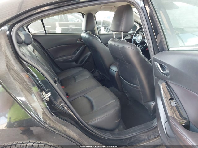 3MZBN1V78HM105476 Mazda Mazda3 Touring