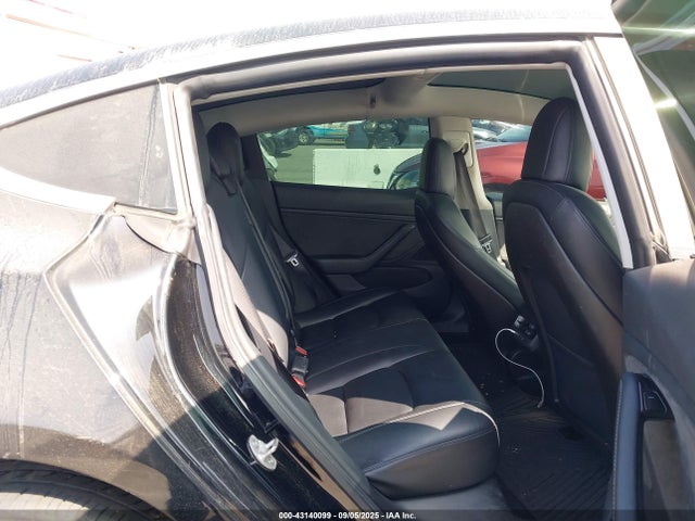 2019 TESLA MODEL 3 5YJ3E1EB6KF384840 Photo 7