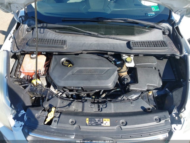 1FMCU9GX8EUE05429 Ford Escape