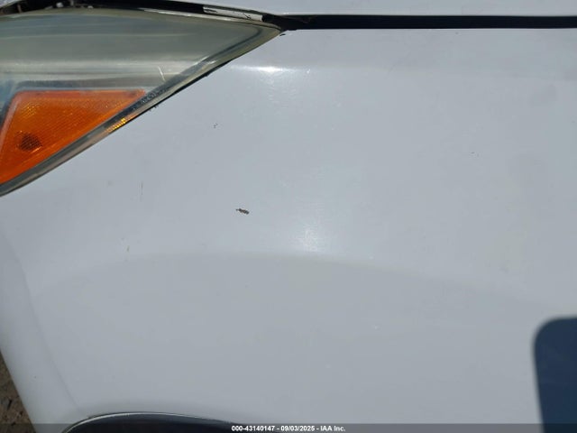 1FMCU9GX8EUE05429 Ford Escape