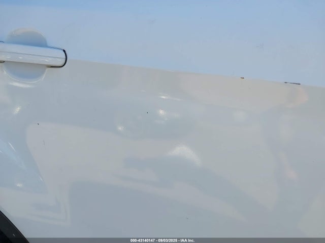 1FMCU9GX8EUE05429 Ford Escape