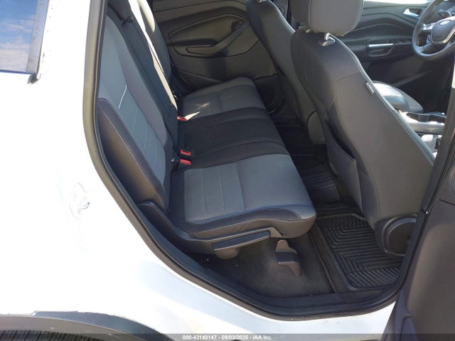 1FMCU9GX8EUE05429 Ford Escape
