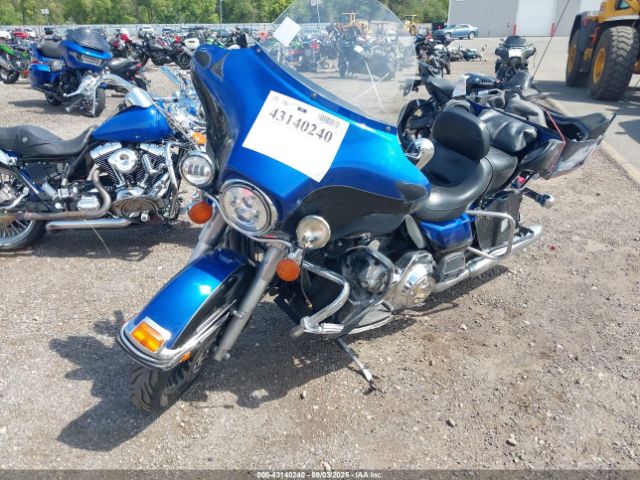 2010 HARLEY-DAVIDSON FLHTK 1HD1KEM18AB648768 Photo 1