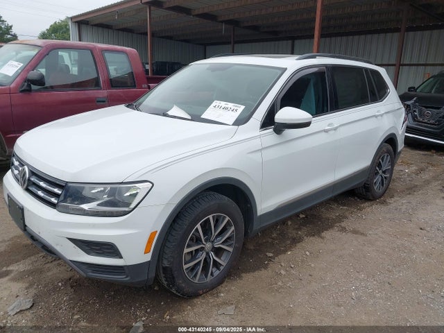 2020 VOLKSWAGEN TIGUAN 3VV2B7AX2LM025105 Photo 1